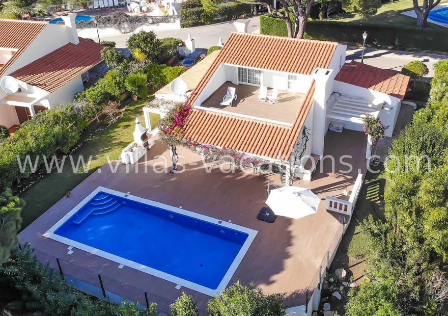 Villa close to Vale do Lobo